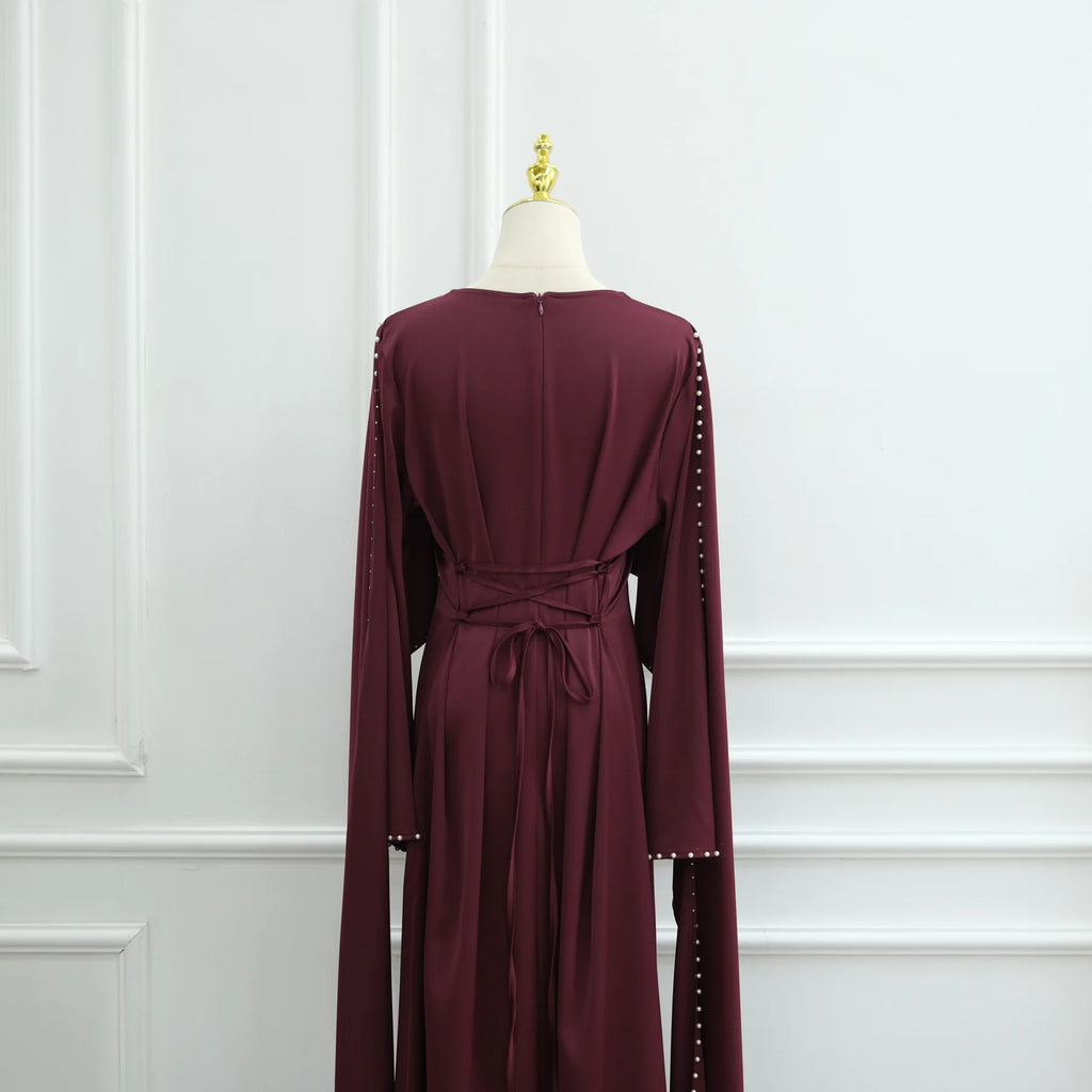 Nooré Beaded Cape Abaya