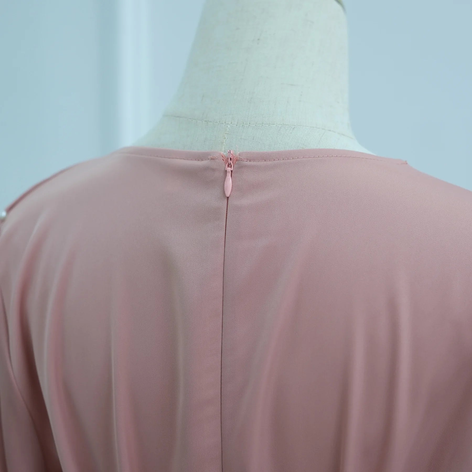 Nooré Beaded Cape Abaya