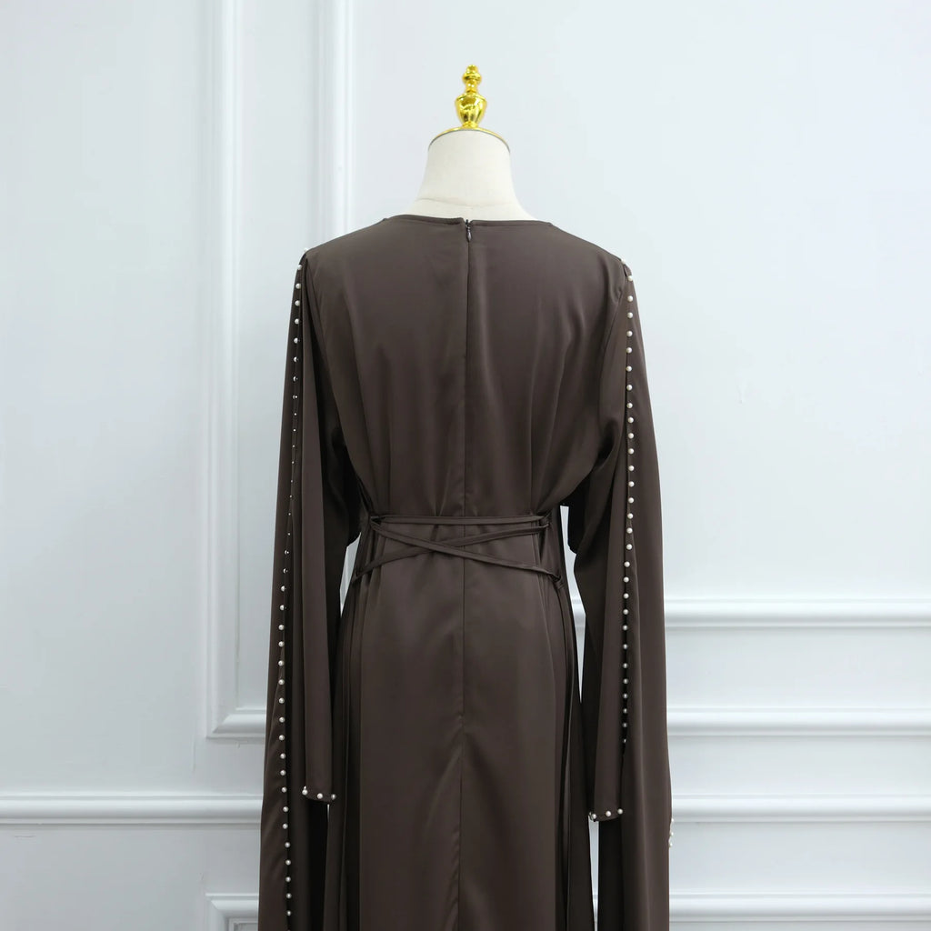 Nooré Beaded Cape Abaya