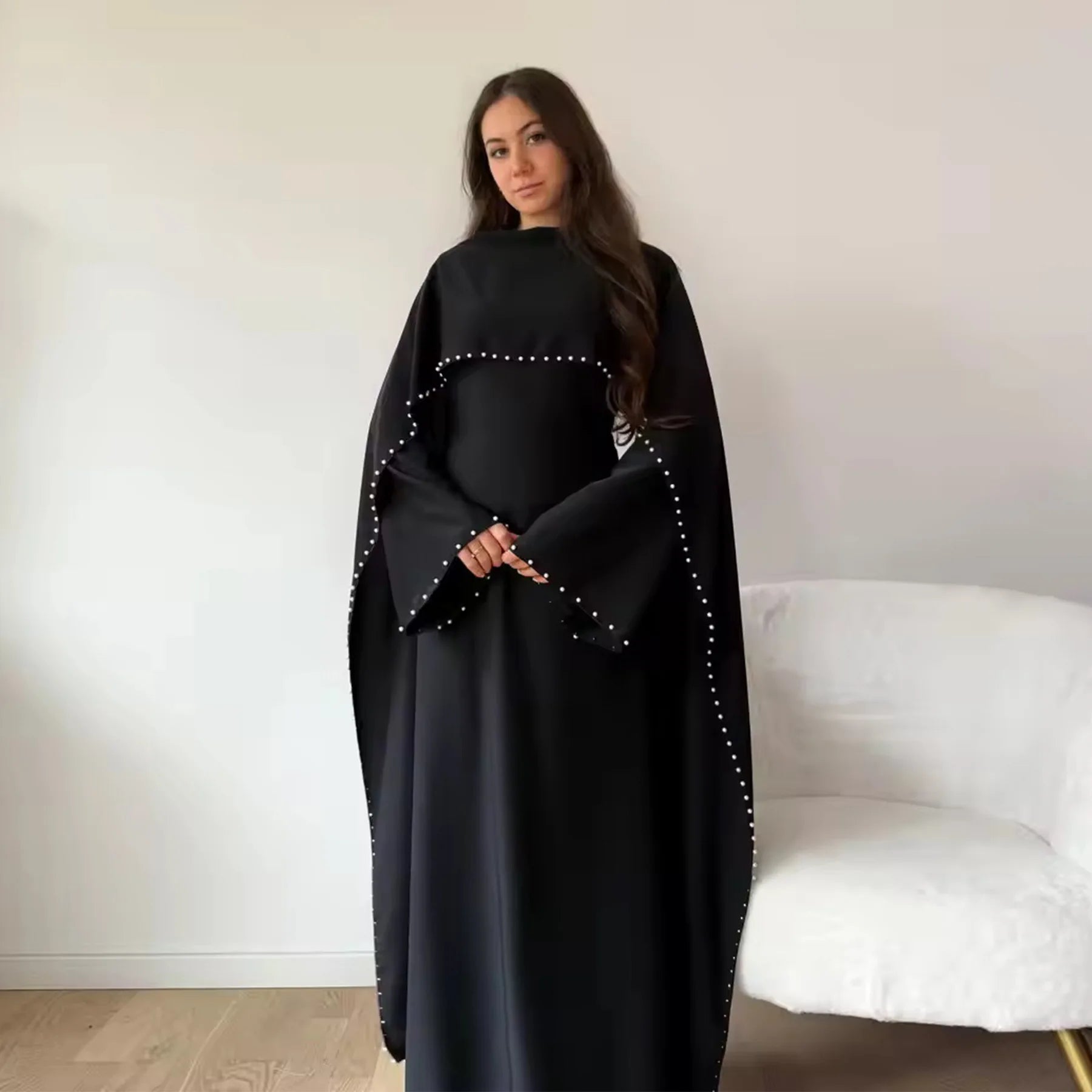 Nooré Beaded Cape Abaya