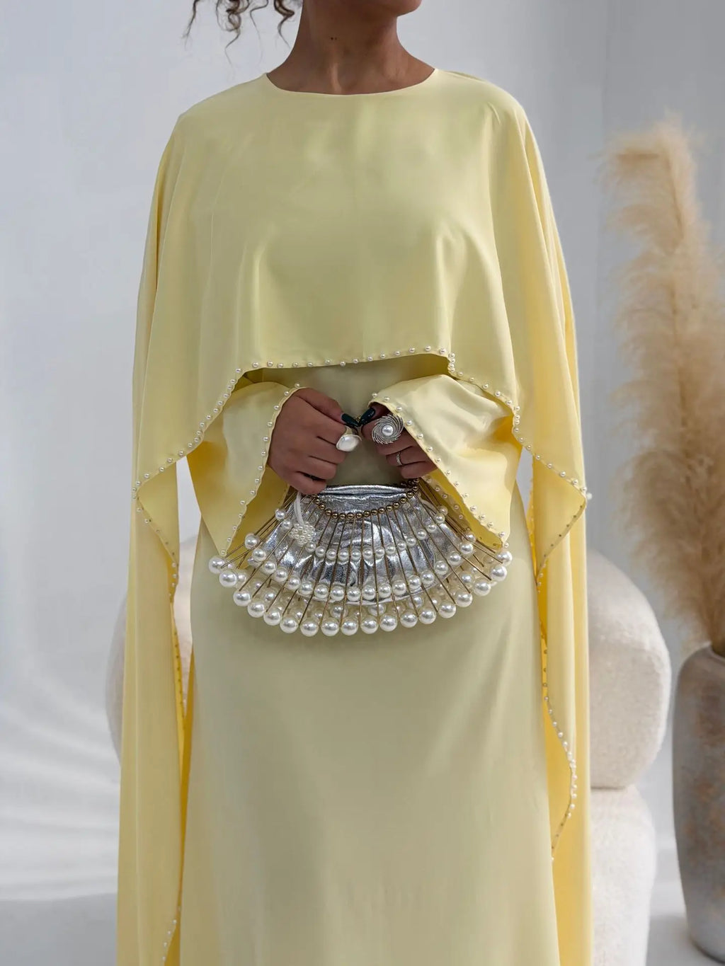 Nooré Beaded Cape Abaya